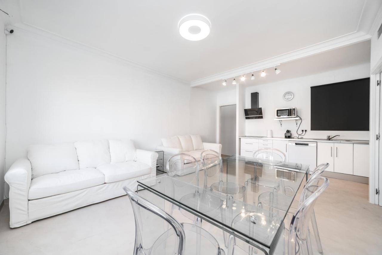 Granvia732 Apartment Barcelona Exterior photo