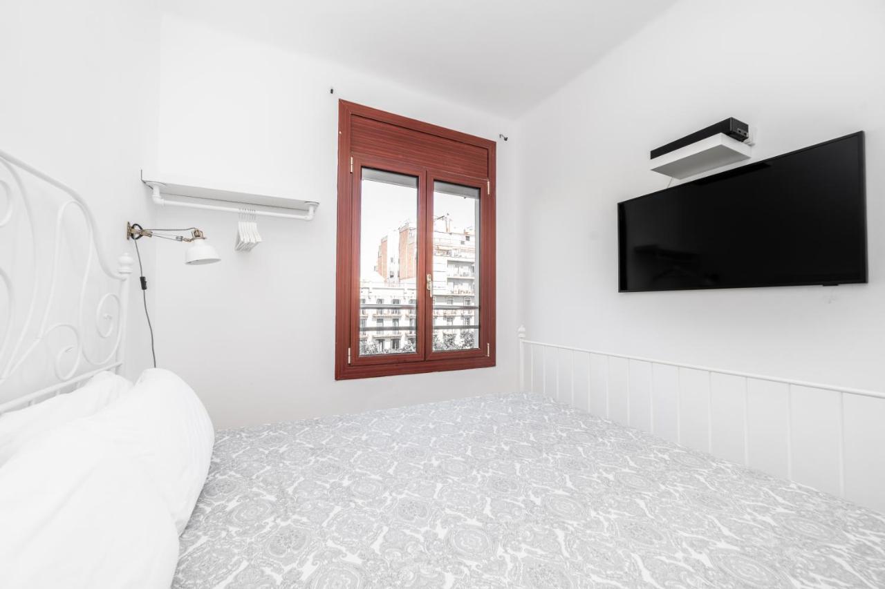 Granvia732 Apartment Barcelona Exterior photo